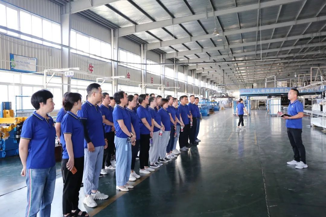 炎炎夏日 部室人员支援一线为生产助力